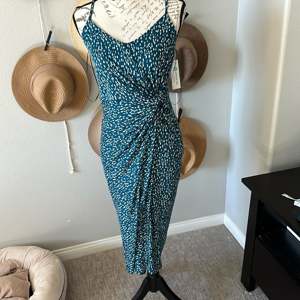 Nine Britton Midi Dress